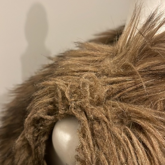 Forever 21 Fur Vest, Size Small - Picture 2 of 8